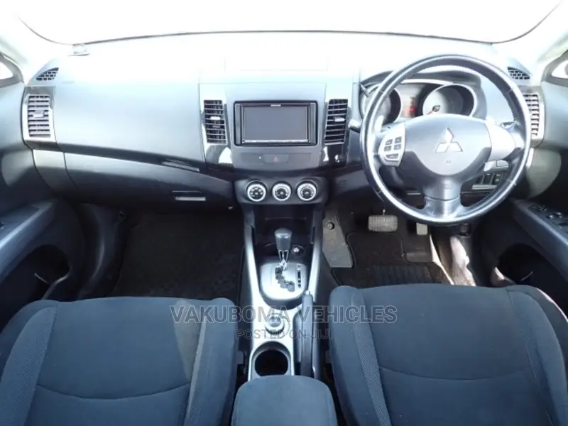 Mitsubishi Outlander 2008 Silver
