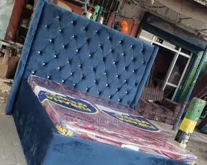 Kitanda Kizuri Sana Cha Sofa Bei Yetu Ni Poa