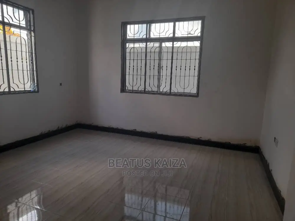 4bdrm House in Kigamboni Kisota for sale