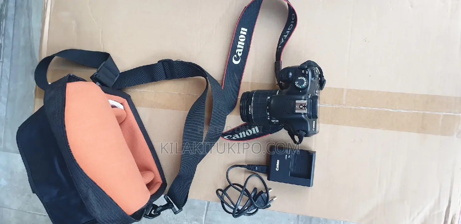 Canon 1100D Lens 18-55mm