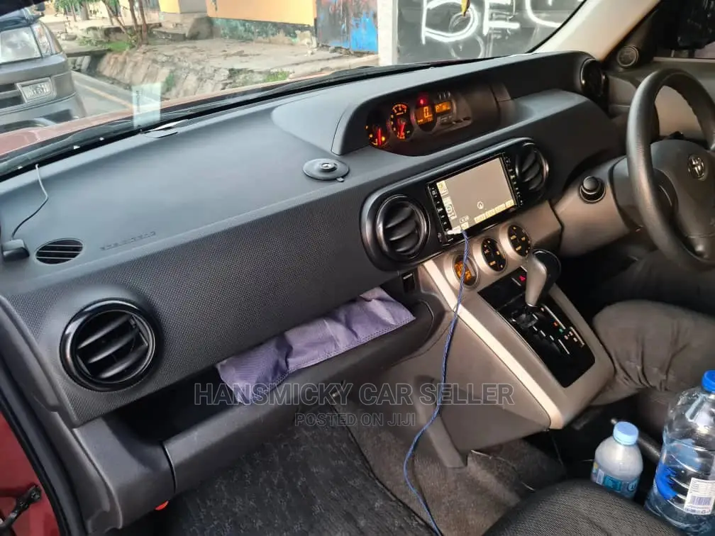 Toyota Corolla Rumion 2008