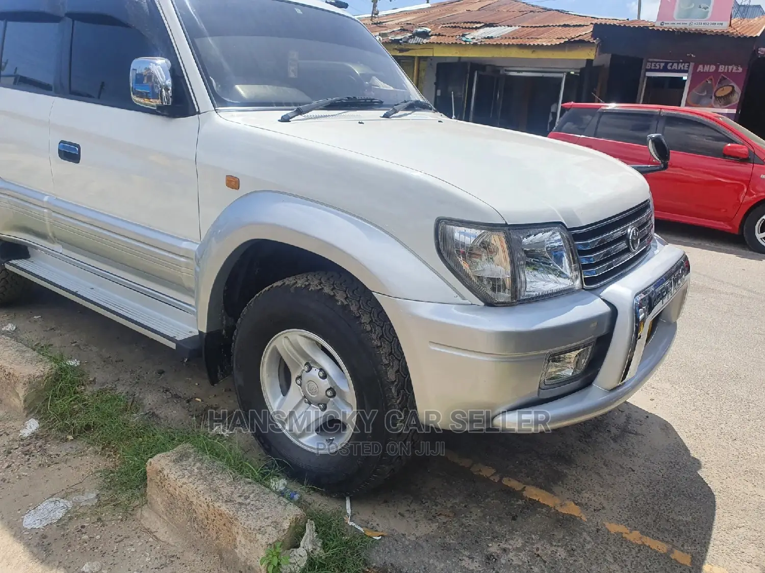 Toyota Land Cruiser Prado 2001 White