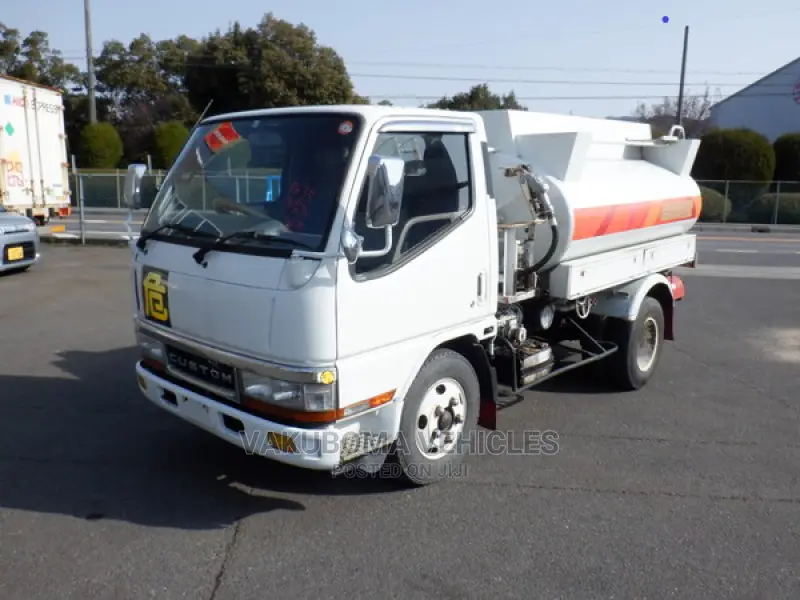 Mitsubishi Canter Tank Truck