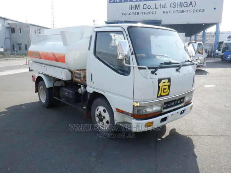 Mitsubishi Canter Tank Truck