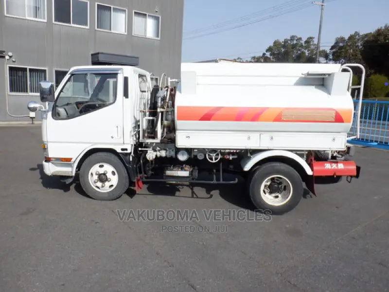 Mitsubishi Canter Tank Truck