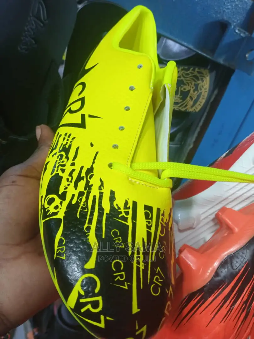 Nike CR7 Boots