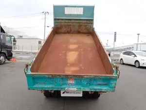 Hino Dutro Truck