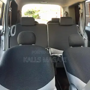 Toyota Sienta 2005 White