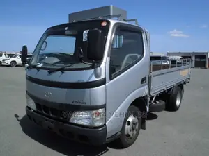 Toyota Dayna Flat Body