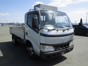Toyota Dayna Flat Body