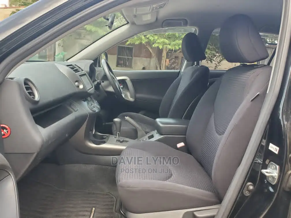 Toyota Vanguard 2009 Black