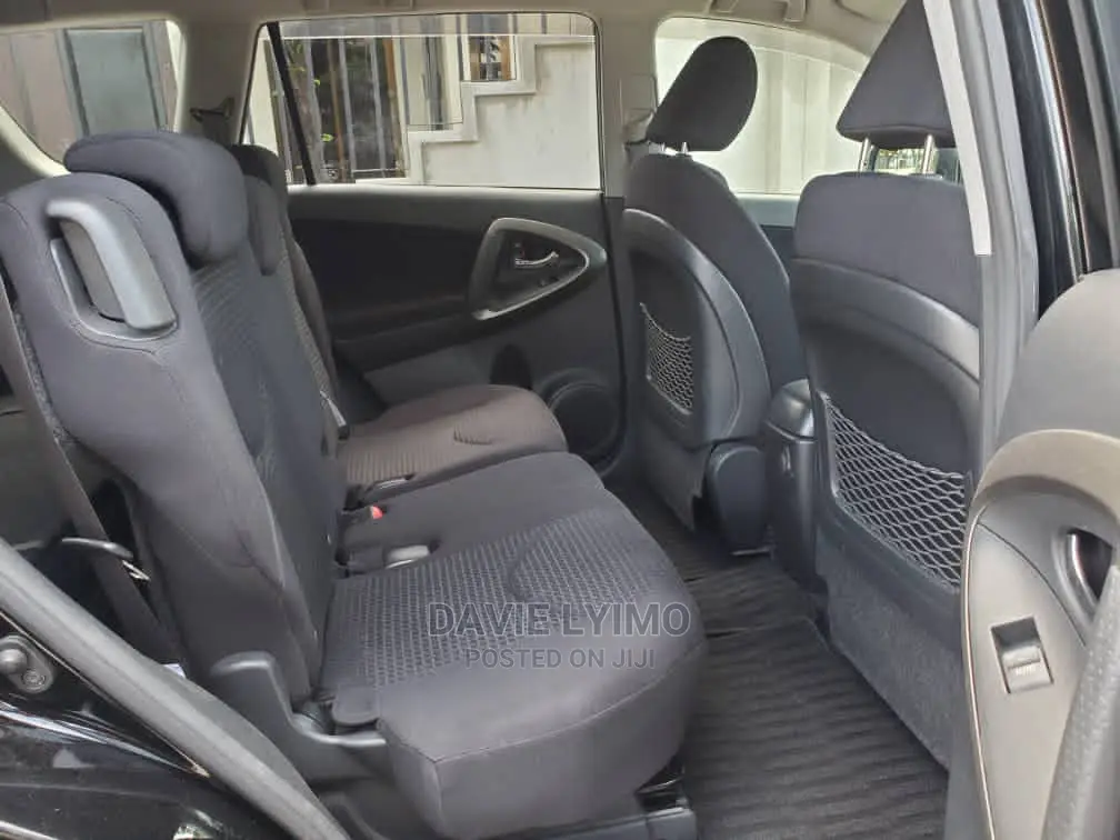 Toyota Vanguard 2009 Black