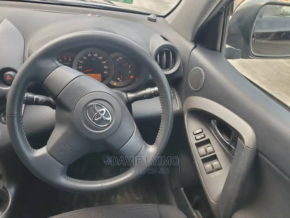 Toyota Vanguard 2009 Black