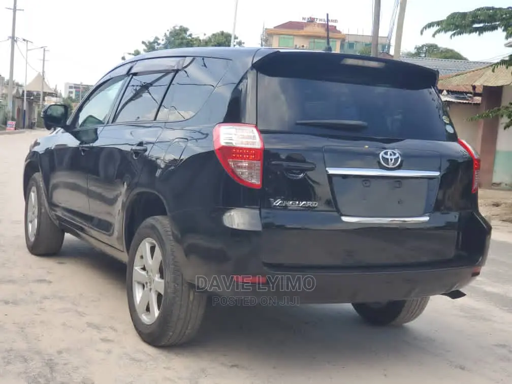 Toyota Vanguard 2009 Black