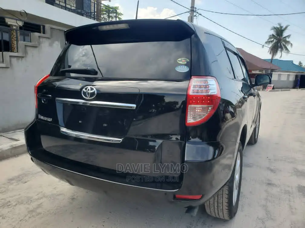 Toyota Vanguard 2009 Black
