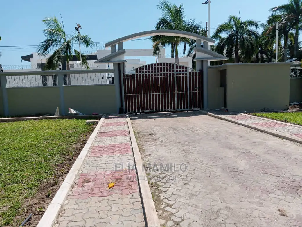 3bdrm House in Msasani Beach. For Rent