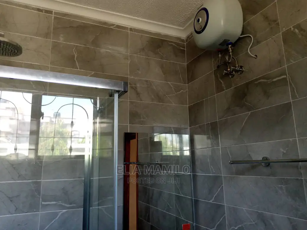 3bdrm House in Msasani Beach. For Rent