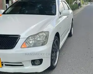 Toyota Crown 2008 White