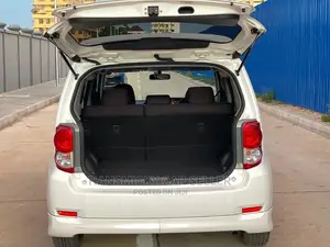 Toyota Corolla Rumion 2008 White