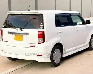 Toyota Corolla Rumion 2008 White