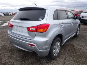 Mitsubishi RVR 2.0 2011 Silver