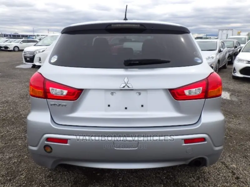 Mitsubishi RVR 2.0 2011 Silver