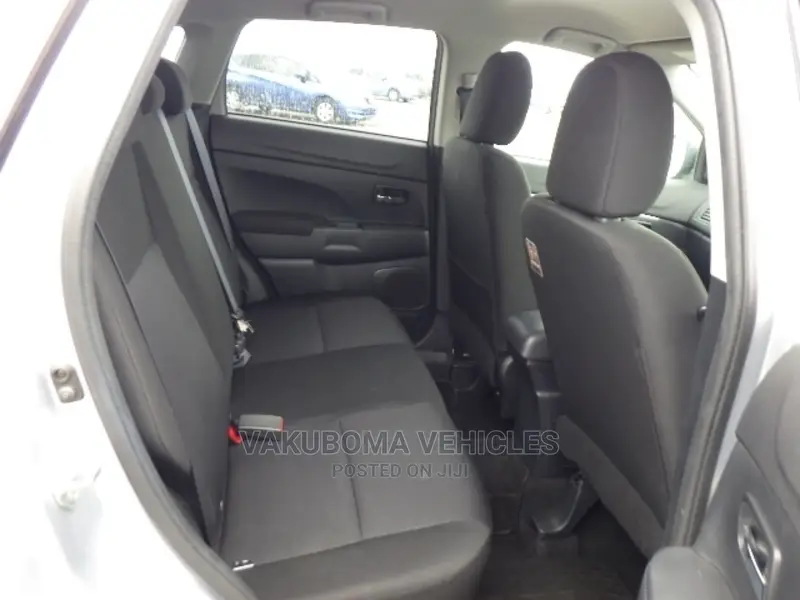 Mitsubishi RVR 2.0 2011 Silver