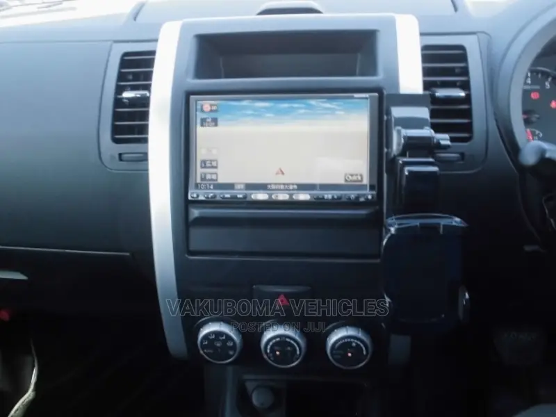 Nissan X-Trail 2011 Black