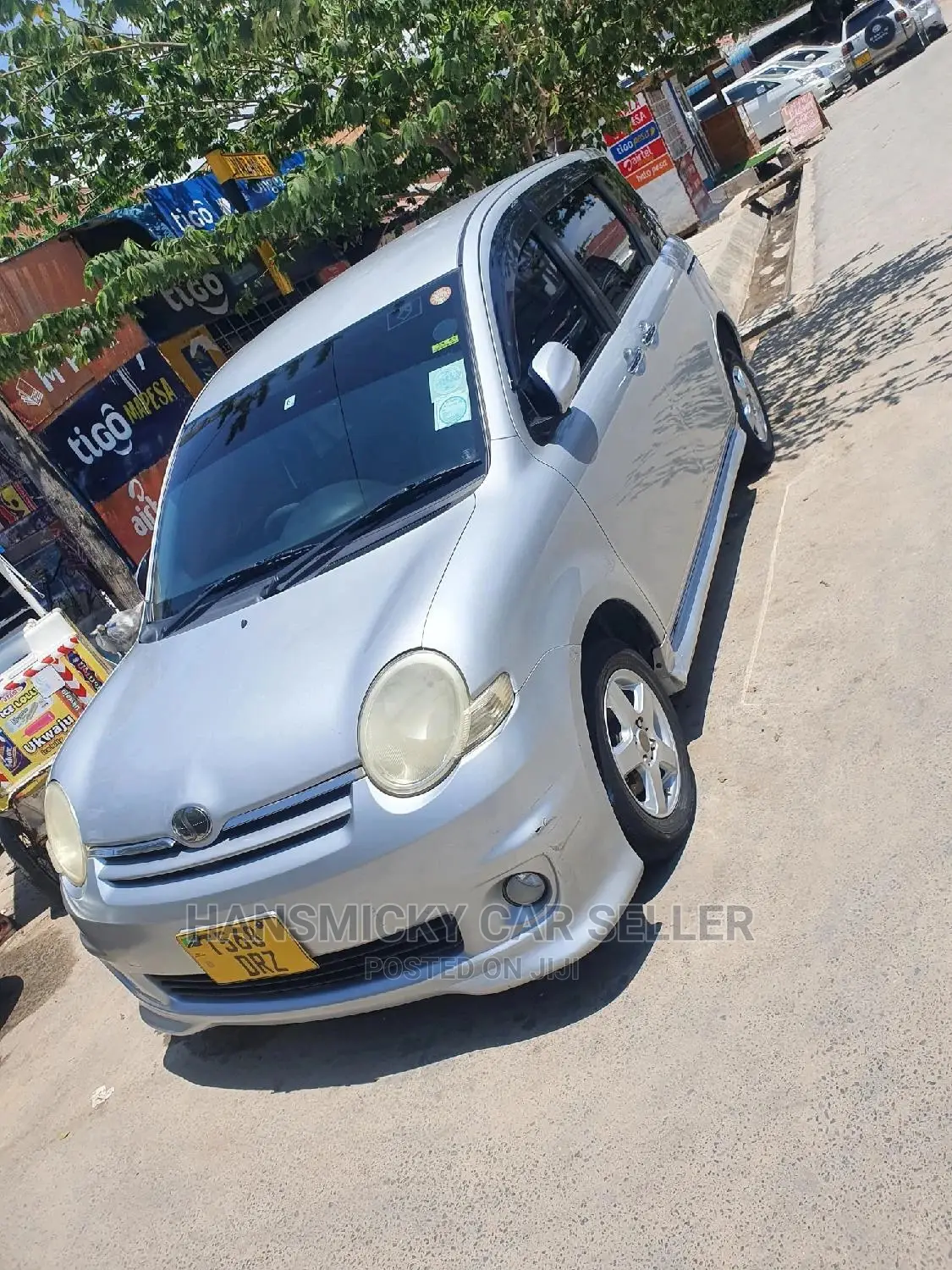 Toyota Sienta 2008 Silver