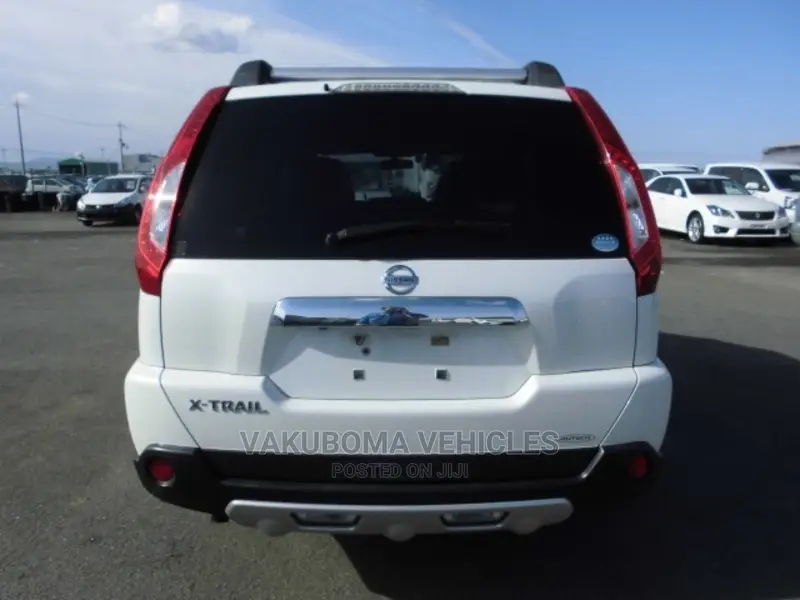 Nissan X-Trail 2012 Pearl