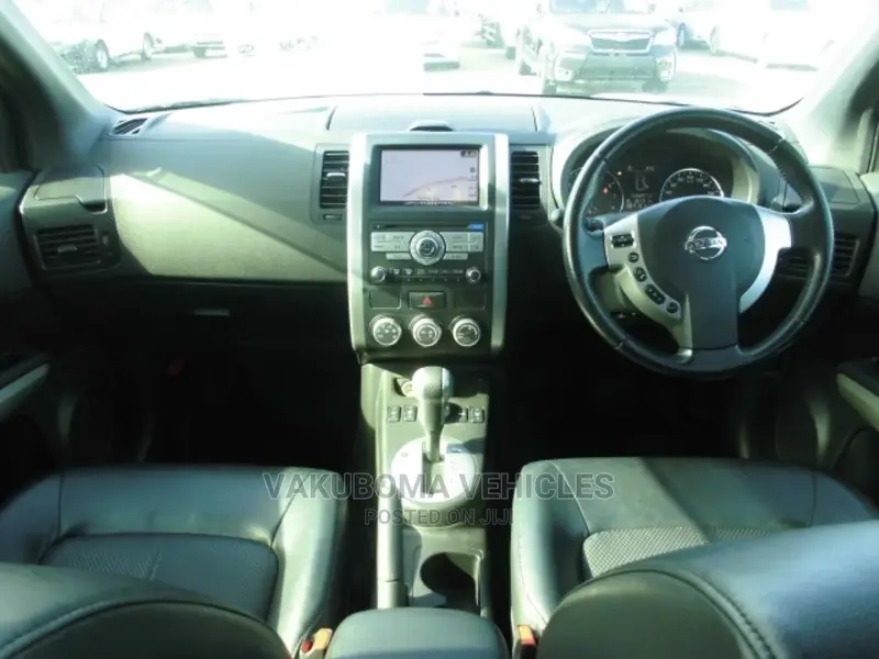 Nissan X-Trail 2012 Pearl