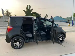 Toyota Ractis 2007 Black