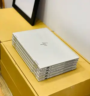 Laptop HP EliteBook x360 1030 G2 8GB Intel Core i7 SSD 512GB