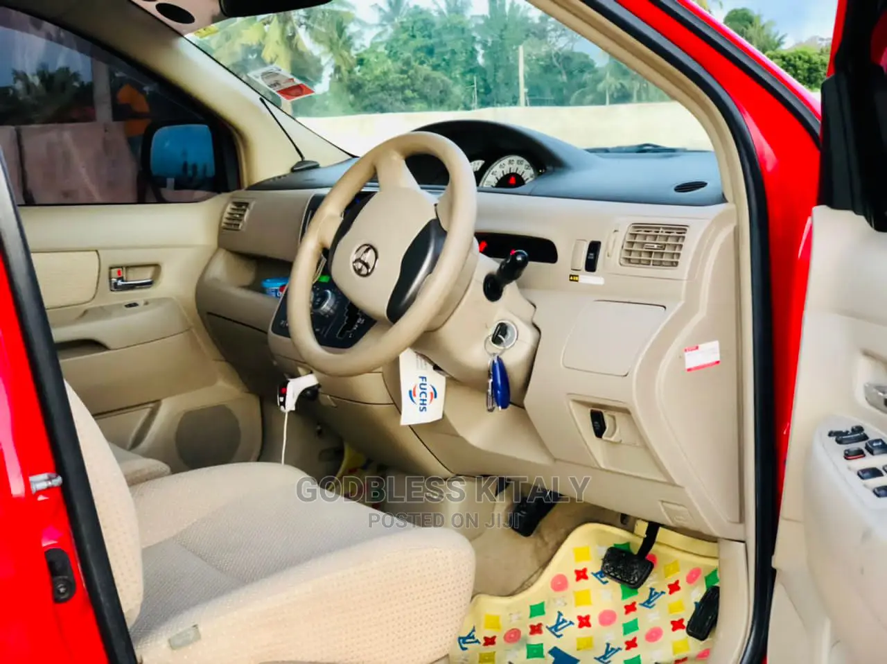 Toyota Raum 2009 Red
