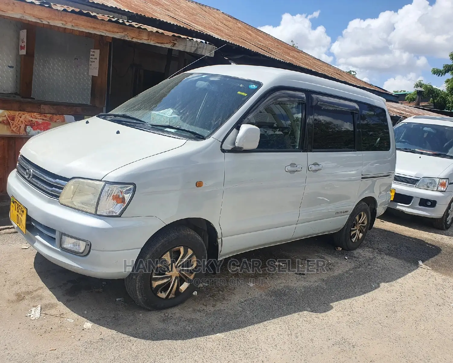 Toyota Noah 2001 Silver