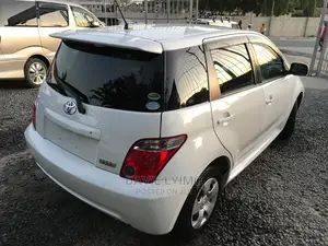 Toyota IST 2007 White
