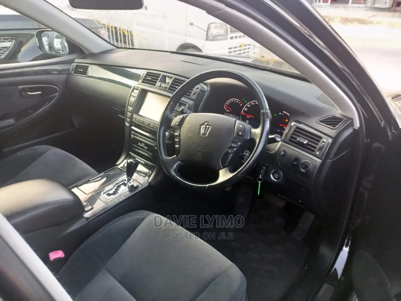 Toyota Crown 2006 Black