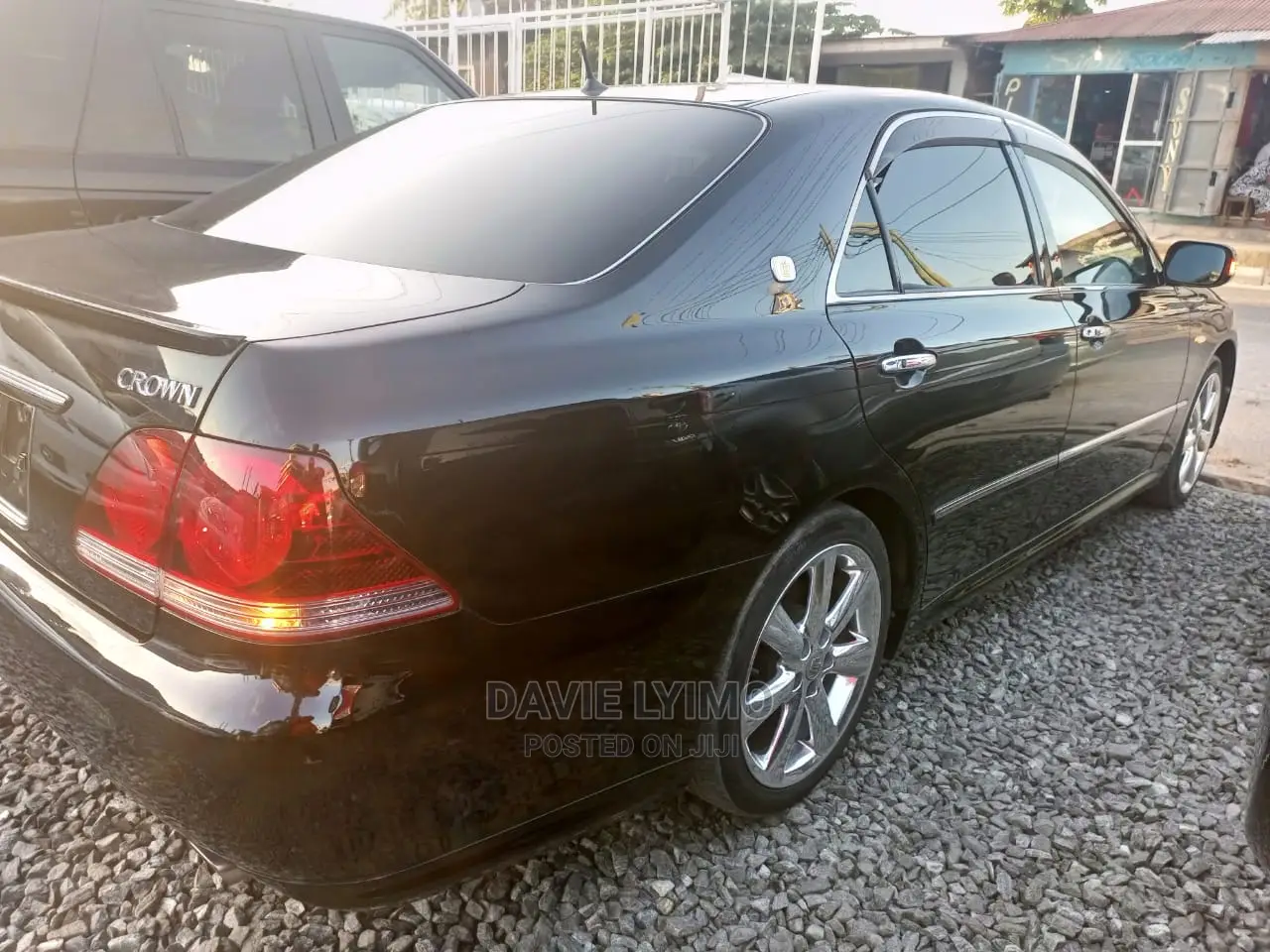 Toyota Crown 2006 Black
