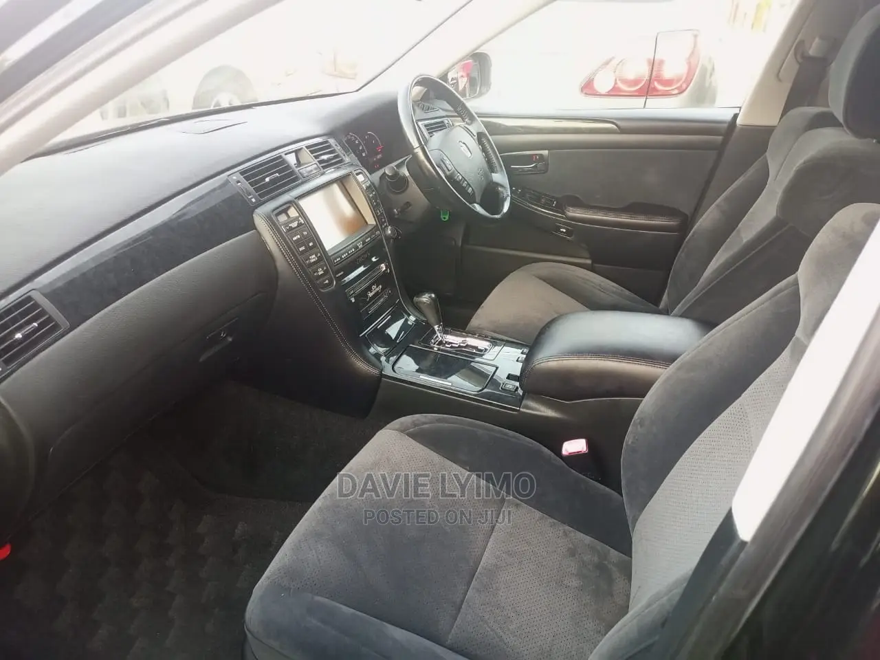 Toyota Crown 2006 Black