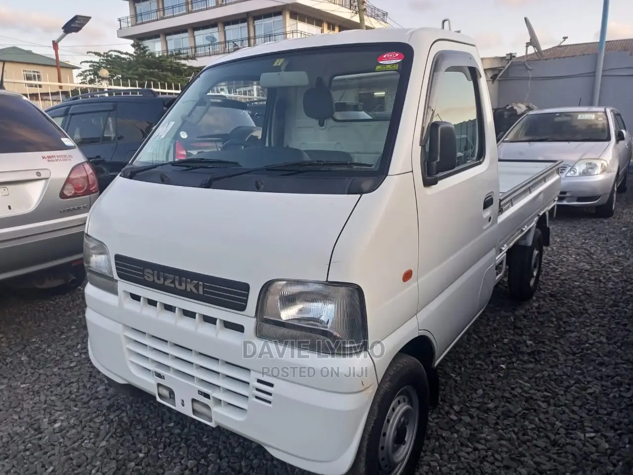 Suzuki Super Carry 2002 White