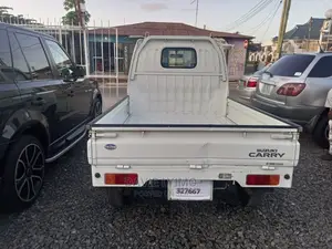Suzuki Super Carry 2002 White