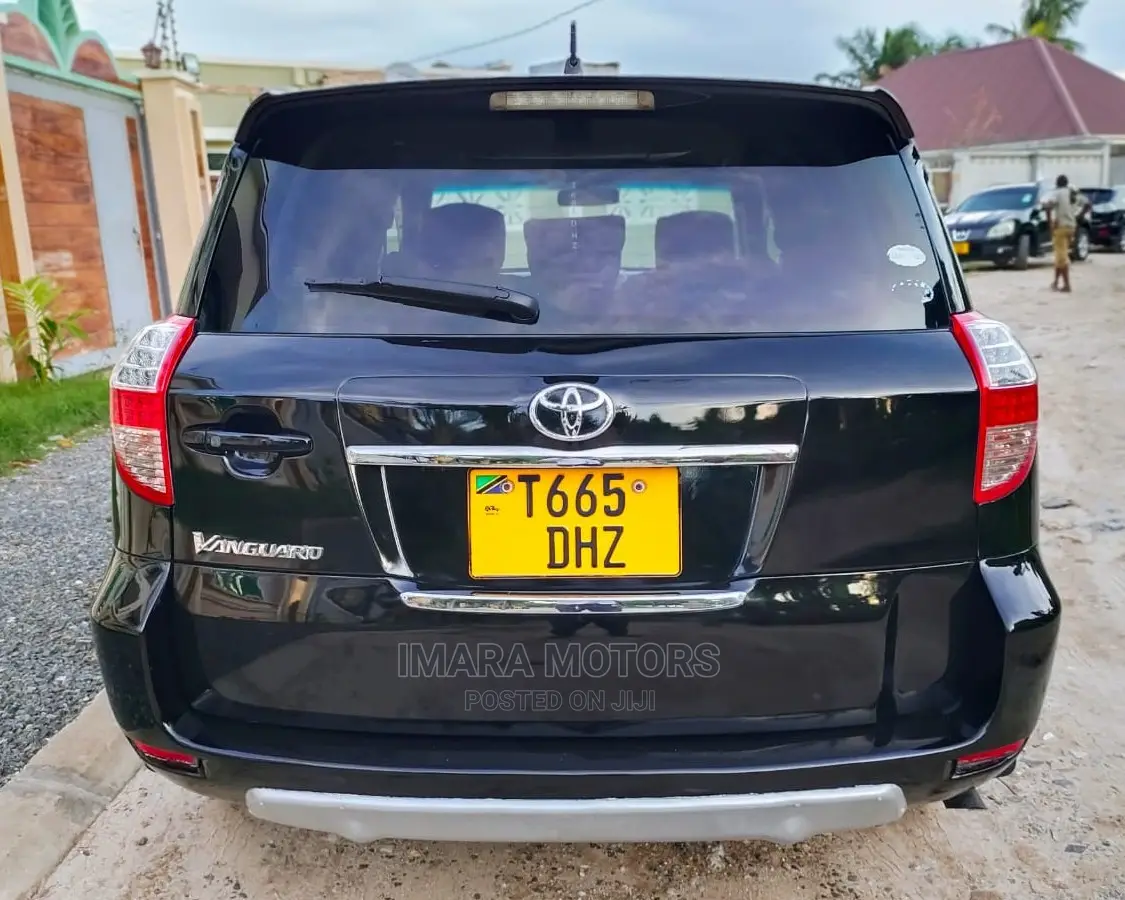 Toyota Vanguard 2008 Black