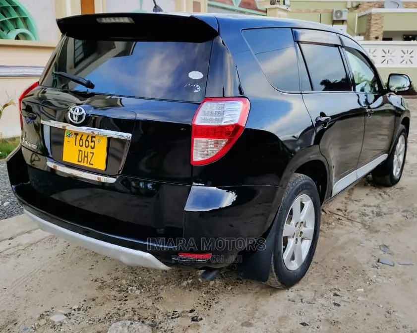 Toyota Vanguard 2008 Black