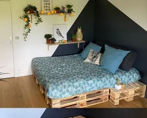 Kitanda Kizuri Pallet Bed Nzuri Sana