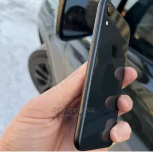 Apple iPhone XR 64 GB Black
