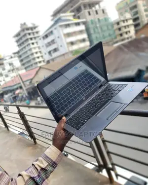 New Laptop HP EliteBook 840 G2 8GB Intel Core I5 HDD 500GB