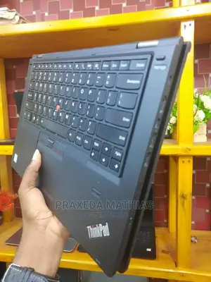 Laptop Lenovo ThinkPad Yoga 8GB Intel Core I7 HDD 500GB