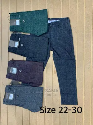 Staff Jeans