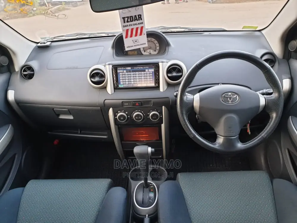 Toyota Kluger 2004 Pearl