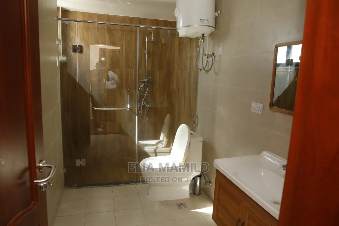 Furnished 3bdrm Apartment in Mikochen Palm, Mikocheni for Sale